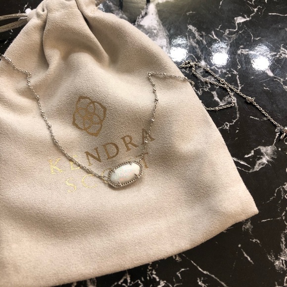 [SOLD] NWOT Kendra Scott Elisa in Kyocera Opal - Picture 4 of 4